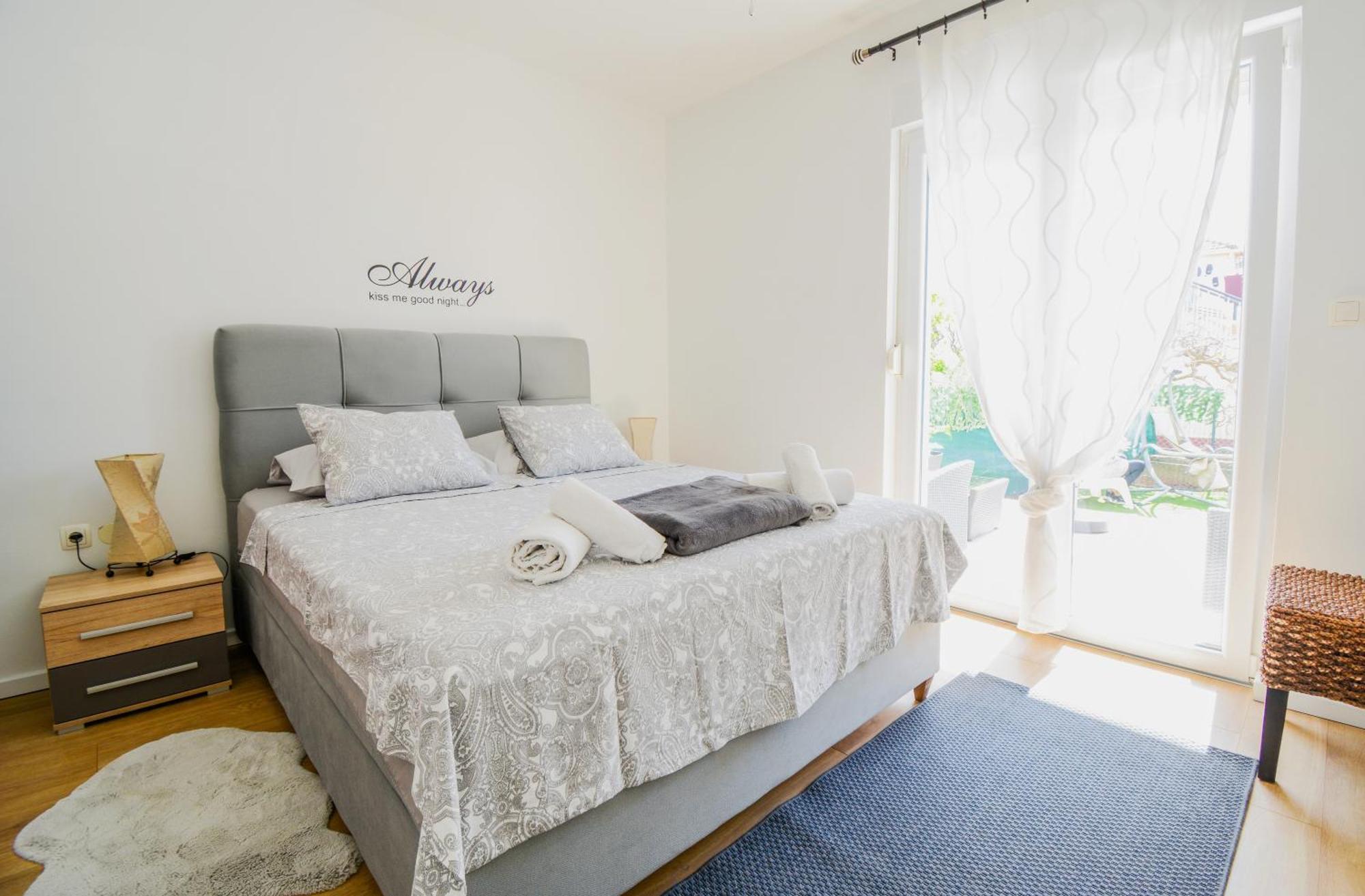 Deluxe Apartments Goya Задар Экстерьер фото